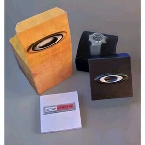 NEW! Oakley Y2K Vintage D2 D3 Sport Wrist Watch Digital Chrystal Green Gel Band